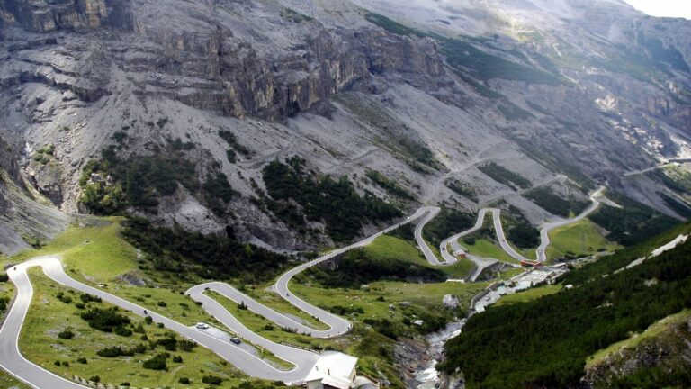 Stelvio pas